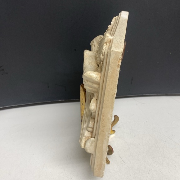 Classic Cardinal Bird Wall Plaque - Picture 11 of 12